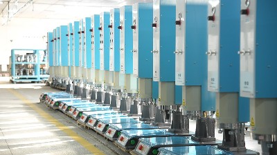 超聲波塑焊機(jī)多少錢一臺？怎么選購比較好呢？
